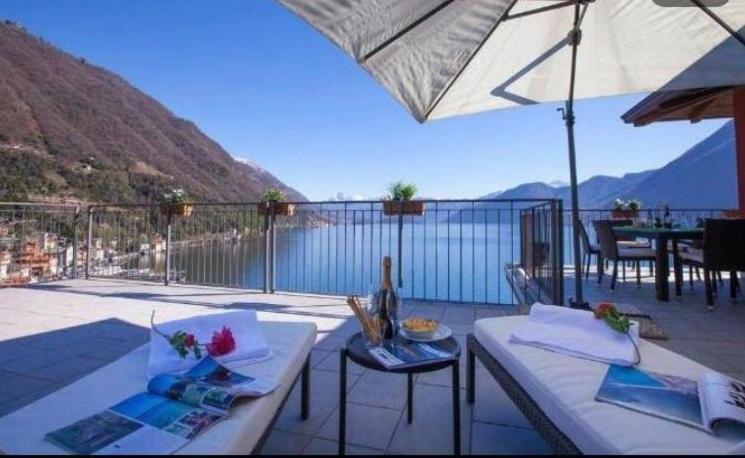 Luxury Penthouse With Big Terrace Lejlighed Argegno Eksteriør billede